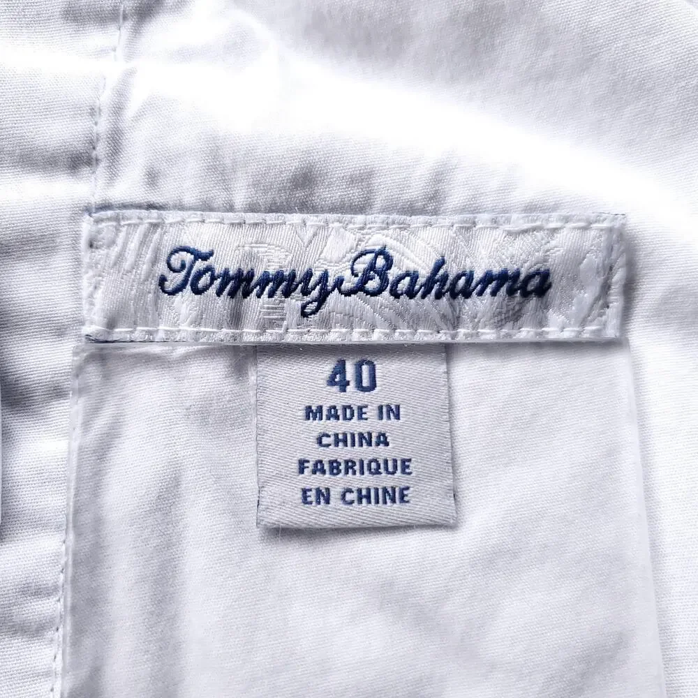 Tommy‎ Bahama Chino Shorts Mens 40 Blue Flat Front Stretch Turtle Print Casual